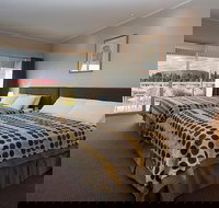 3-Day Uluru-Kata Tjuta and Kings Canyon 4WD Small-Group Eco-Tour from Alice Springs - Darwin Holiday