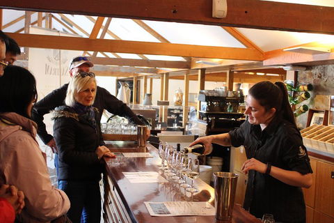 Barossa And Hahndorf Day Trip From Adelaide Including Wine Tasting And Lunch - Darwin Holiday 0