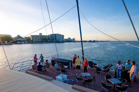 Small-Group Afternoon Cairns City Tour With Harbour Dinner Cruise - Darwin Holiday 2