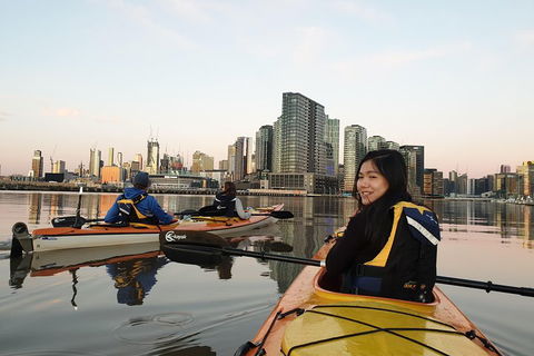 Melbourne Sunset Kayaking Experience With Dinner - Darwin Holiday 1