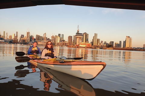 Melbourne Sunset Kayaking Experience With Dinner - Darwin Holiday 3