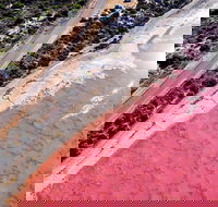 7-Day Exmouth Explorer via Pinnacles Monkey Mia Ningaloo Reef returning to Perth - Darwin Holiday