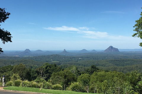Sunshine Coast Signature High Tea And Wine Experience (Min 6 Adults) - Darwin Holiday 1