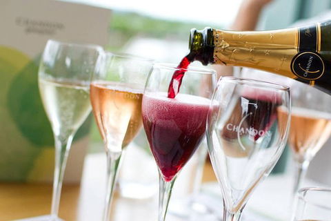 Chauffeur Driven Yarra Valley Group Wine Tour - Up To 7 - Darwin Holiday 5