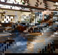 Private Day Trip to Hunter Valley from Sydney with Pickup - Darwin Holiday