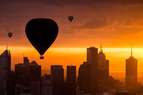 Melbourne Sunrise Balloon Flight & Champagne Breakfast - Darwin Holiday 0