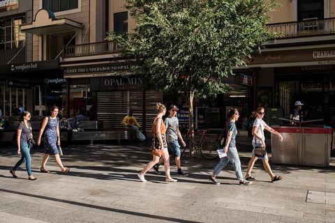 Be An Adelaide Local: Intimate Walk - Darwin Holiday 4