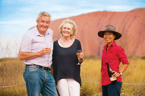 Ayers Rock 4 Tour Combo: Complete Uluru Base Walk At Sunrise, Valley Of The Winds At Sunrise, Kata Tjuta Sunset And Uluru Sunset - Darwin Holiday 2