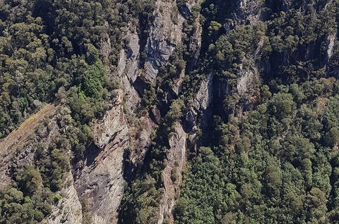 Leven Canyon Day Trip Including Wings Wildlife Park Or Gunns Plains Caves - Darwin Holiday 0