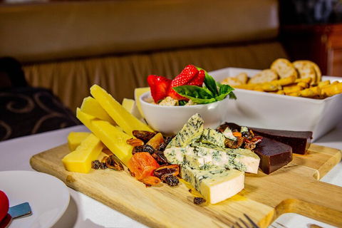 Sydney Harbour Side Restaurant Dinner And Twilight Cruise - Darwin Holiday 1